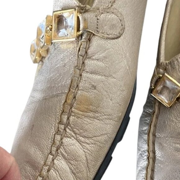 Stuart Weitzman gold/cream leather moccasin mules size 6.5 - Picture 16 of 16